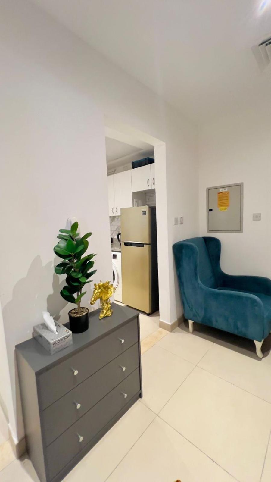 Amiqa Homes Dip 1 Homestay Dubai